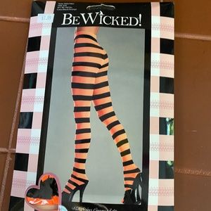 NWT/NEVER WORN Orange and Black striped tights
